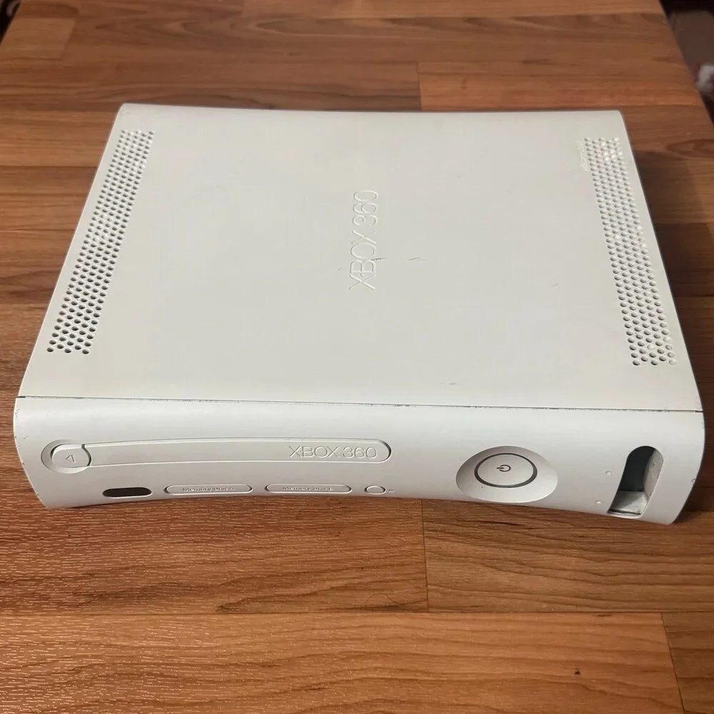 Xbox 360 console serial# 041295764407